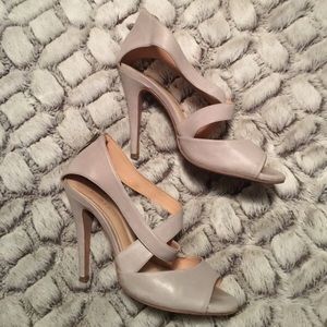 Theory Beige Peep Toe Crossing Heels